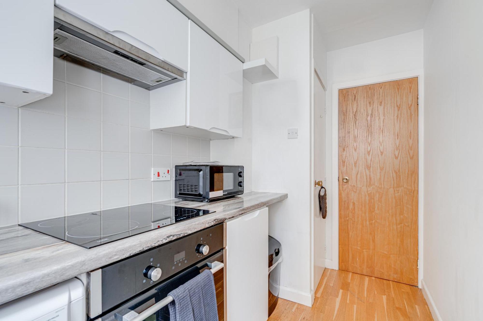 Apartment In Elephant & Castle With Parking Londres Extérieur photo